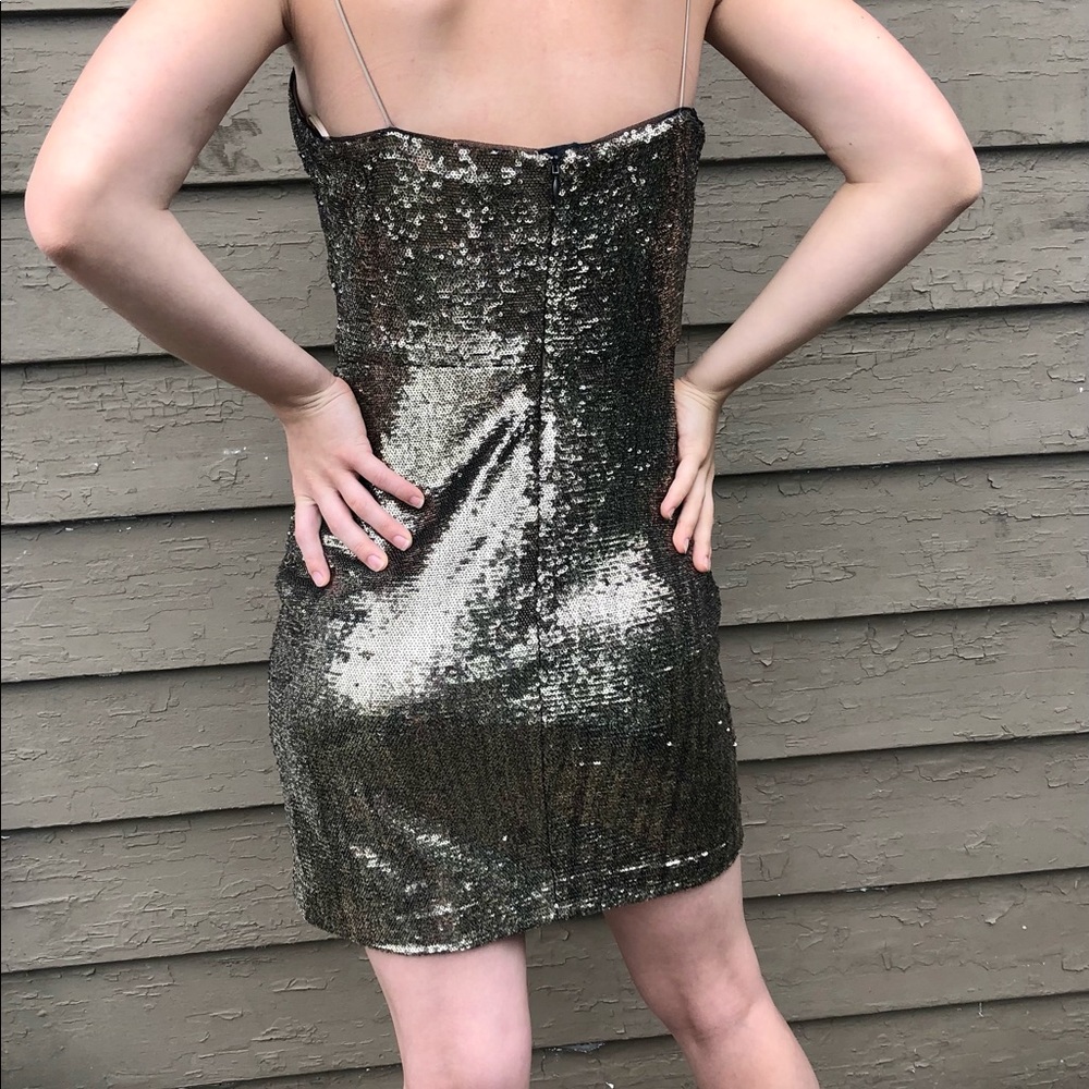 Parker Black Guayana metallic sequin mini-dress! - Picture 5 of 8
